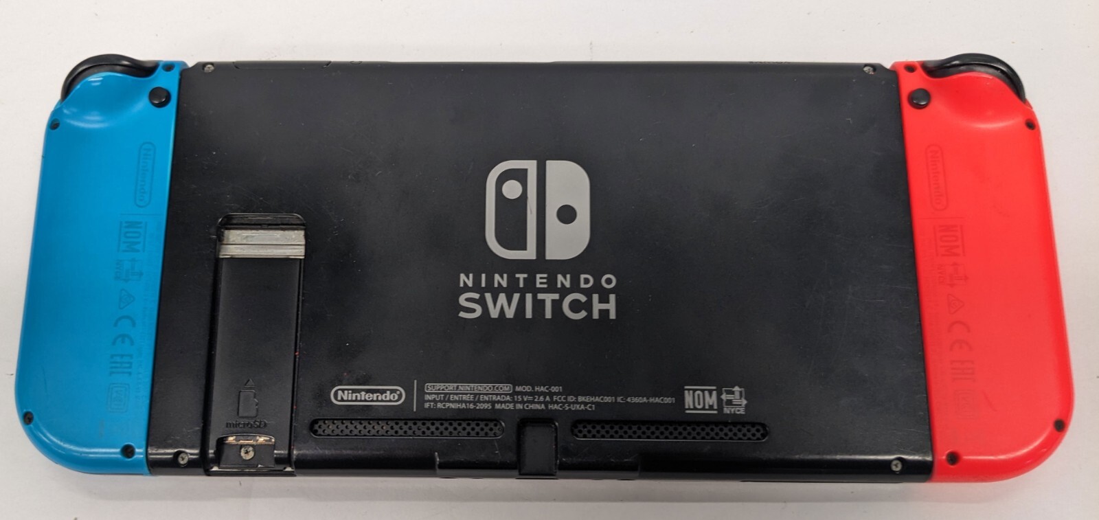Nintendo Switch Tablet & Joycons – As Is – No Power