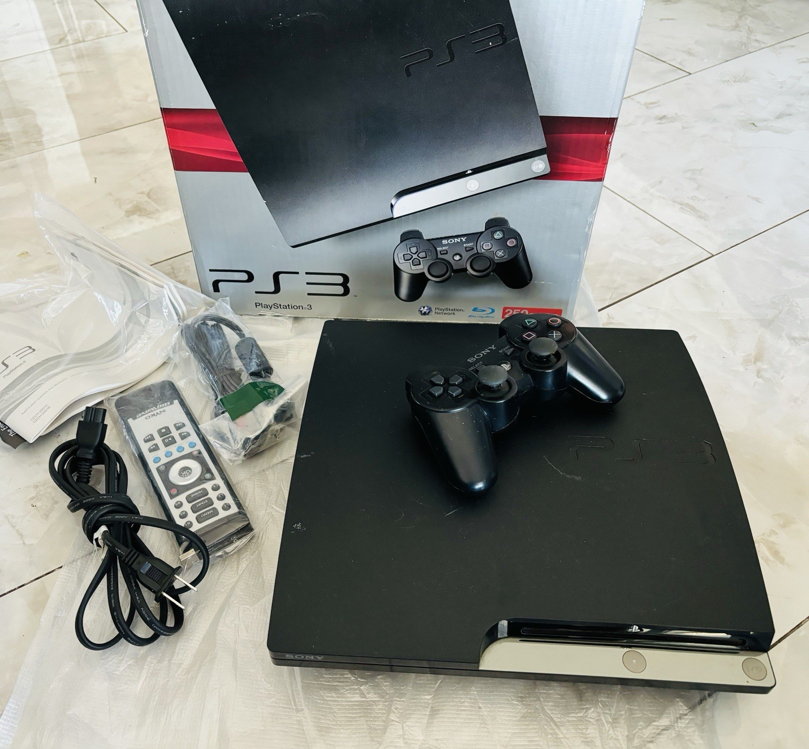 PlayStation 3 PS3 Slim CECH-2001A 250GB Console Controller With Box
