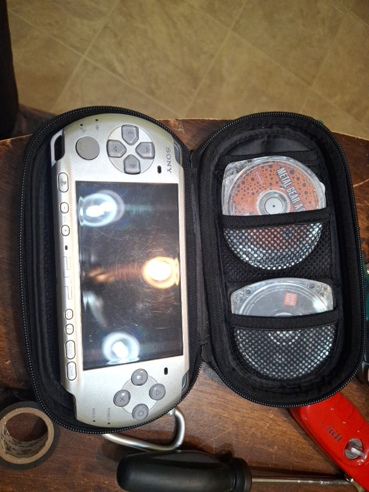 Sony PSP 3001 Silver Slim with Value Pack 3 Games and Charger Tested and Working