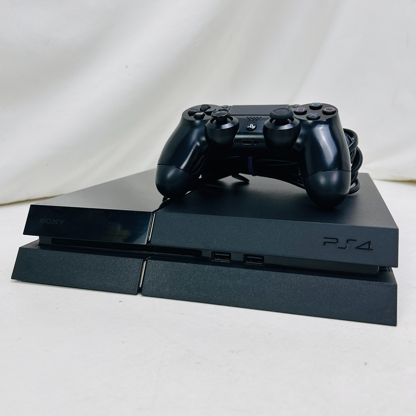 Sony PS4 CUH-1001A 500GB Fat Console w/ DualShock Controller & Cords – Tested