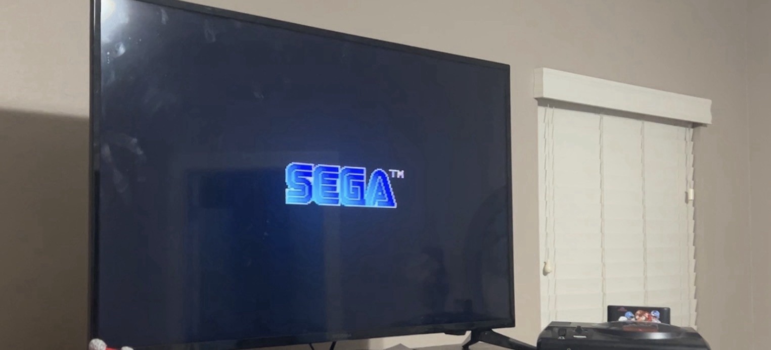 Sega Genesis Model 1 MK-1601 with 2 controllers and 2 Games. TESTED!