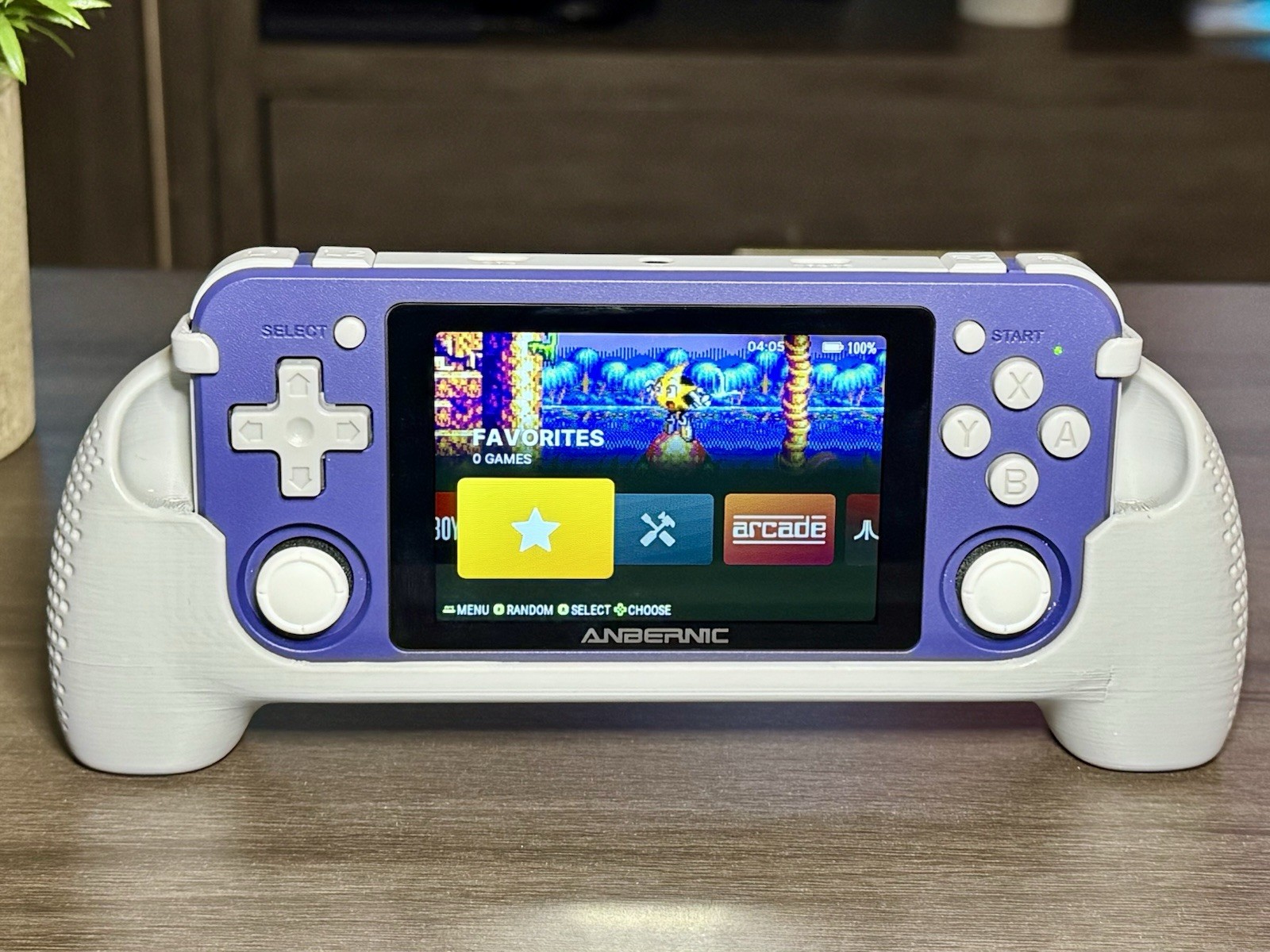 Anbernic RG351P Retro Handheld Game Console – 32GB micro SD + 3D Printed Grip
