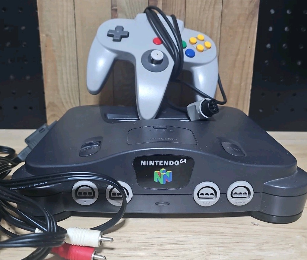 Nintendo N64 Console NUS-001 – *TESTED* – w/ Gray Controller – ALL OEM