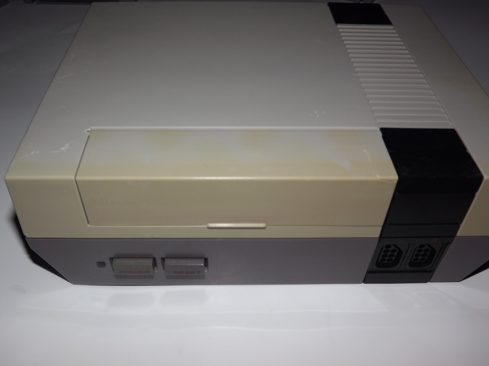 Original Nintendo NES System Console, hook ups, New 72 PIN, 3 Racing Games