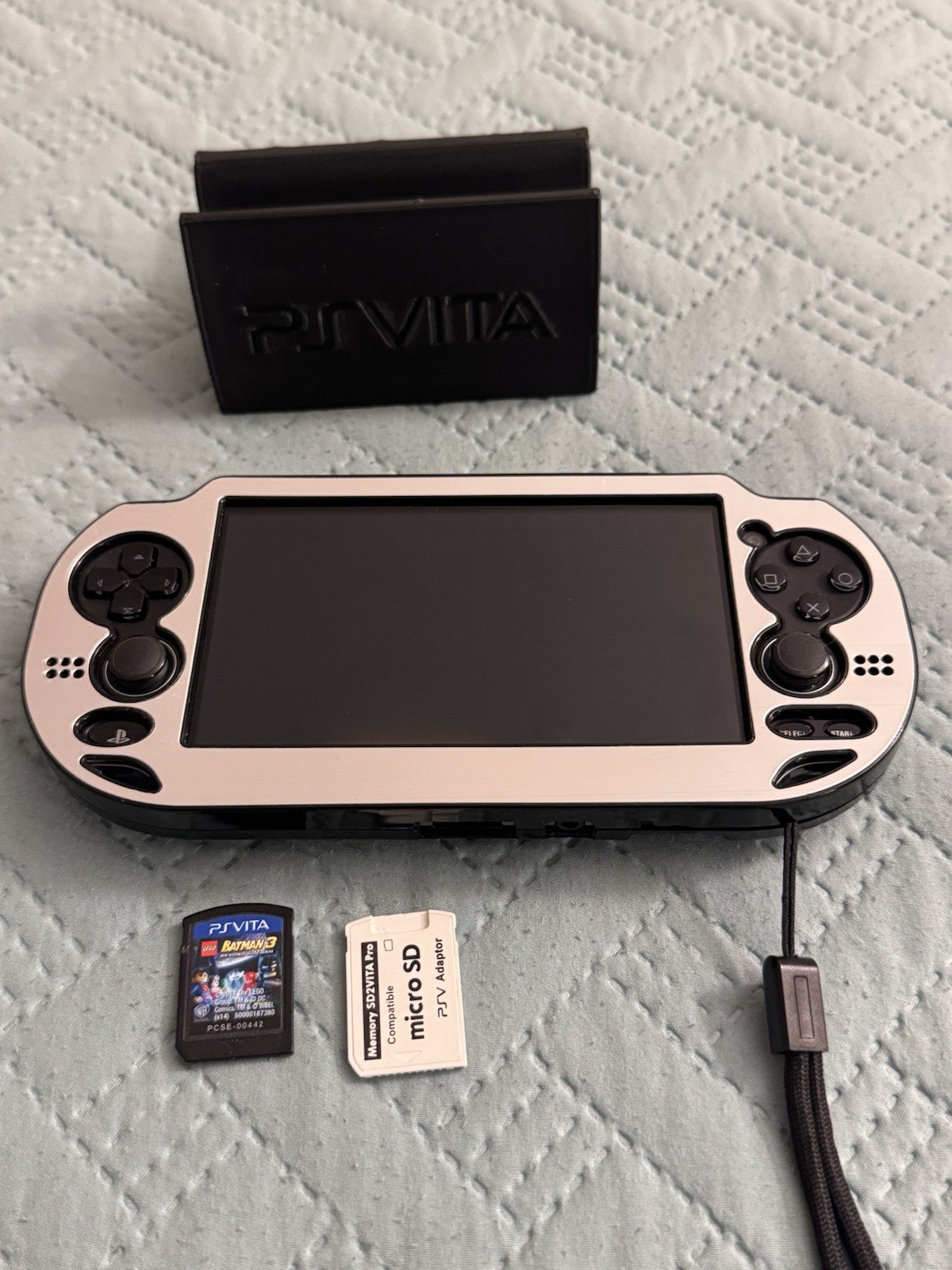 PlayStation PS VITA Console Wi-Fi Model Black PCH-1000 Bundle