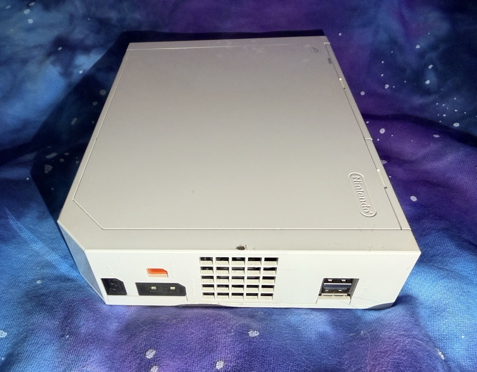 Nintendo Wii Gamecube Compatible RVL-001 Console ONLY