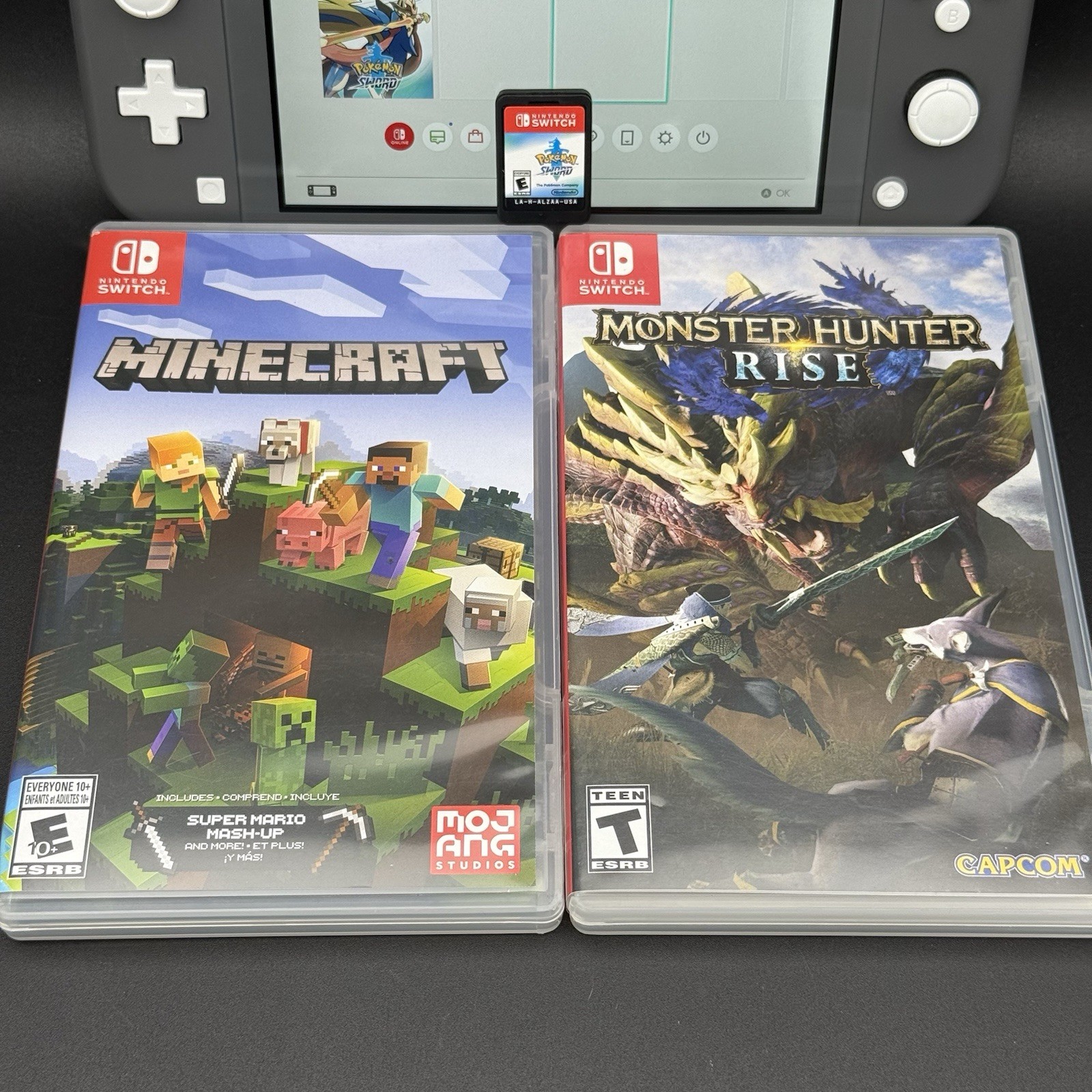 Nintendo Switch Lite Gray 128GB w/ Case Pokémon Sword Minecraft & Monster Hunter