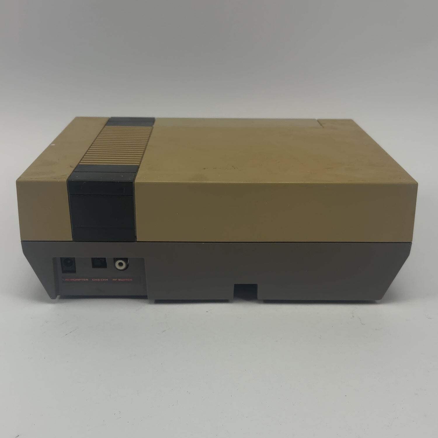 Broken Nintendo Entertainment System NES Console Gaming System NES-001 READ