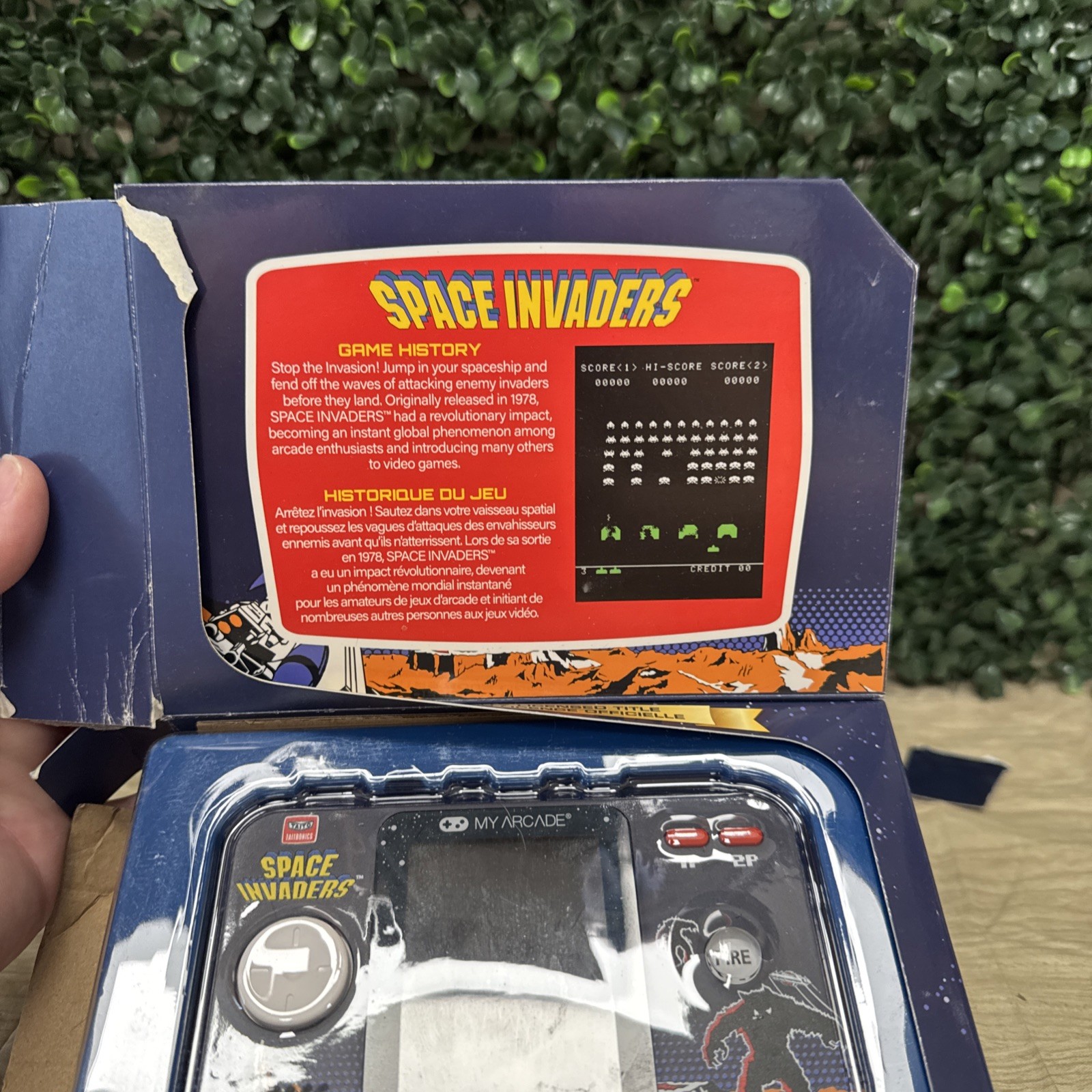 Space Invaders Pocket Player Pro: Portable Retro Gaming Console for All Ages