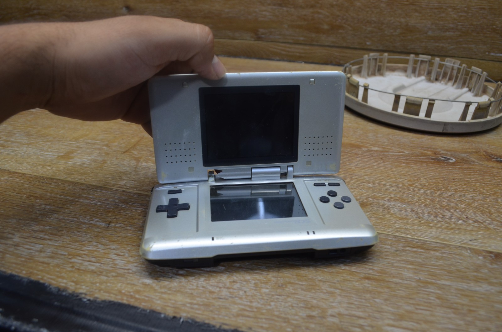 Nintendo DS Original Console NTR-001 – Titanium Silver – FPOR – Not Working