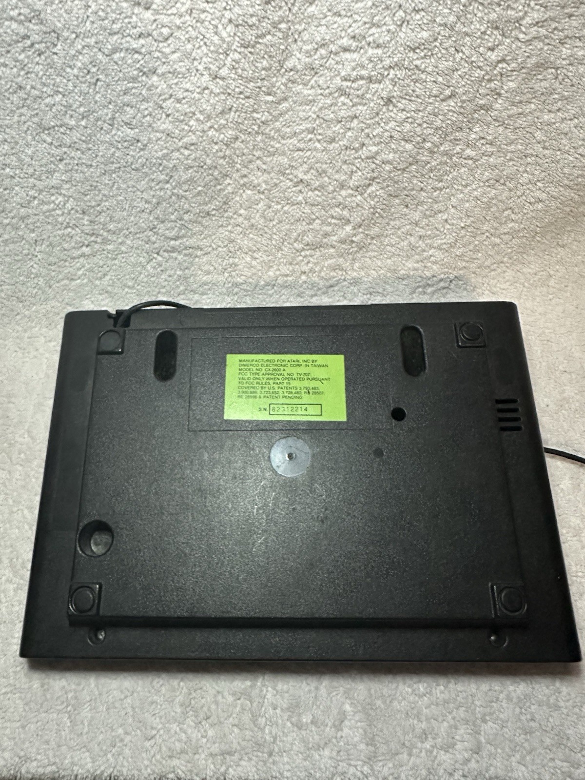 Atari 2600 Woodgrain Console Model CX-2600 A AS IS For Parts / Repair -W Extras