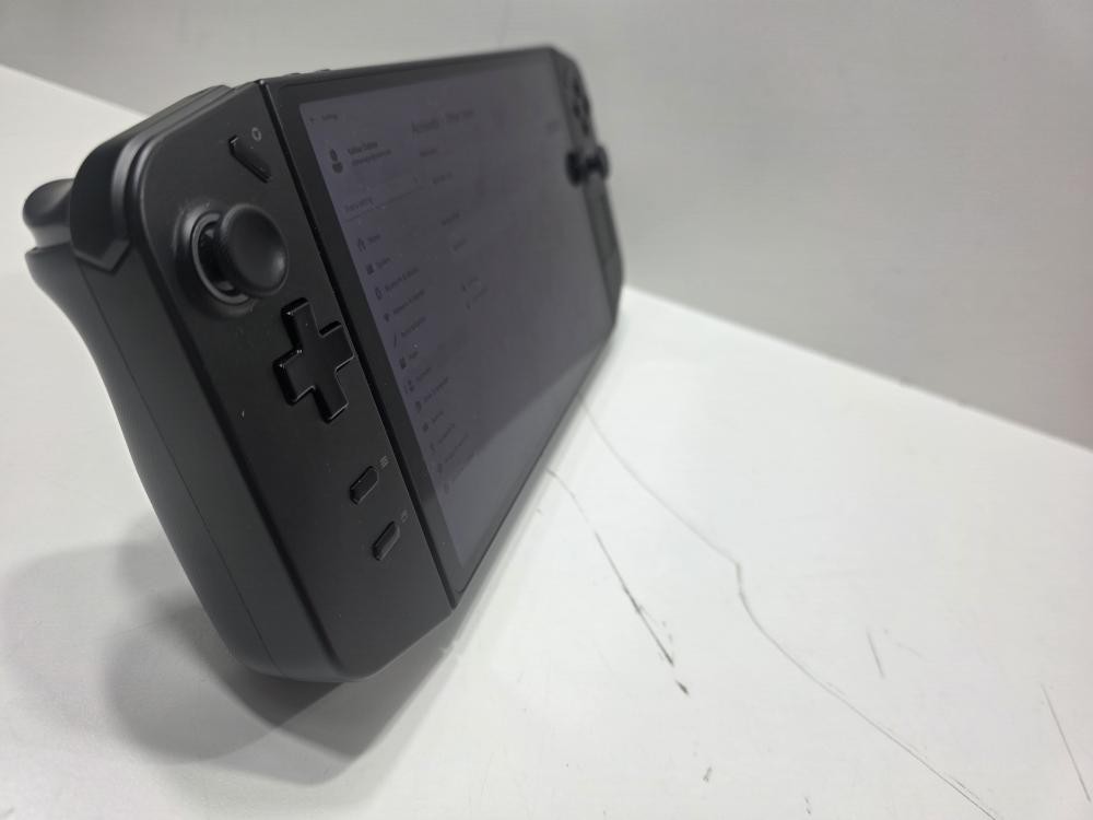 LENOVO LEGION GO 8APU1 (P13020451)