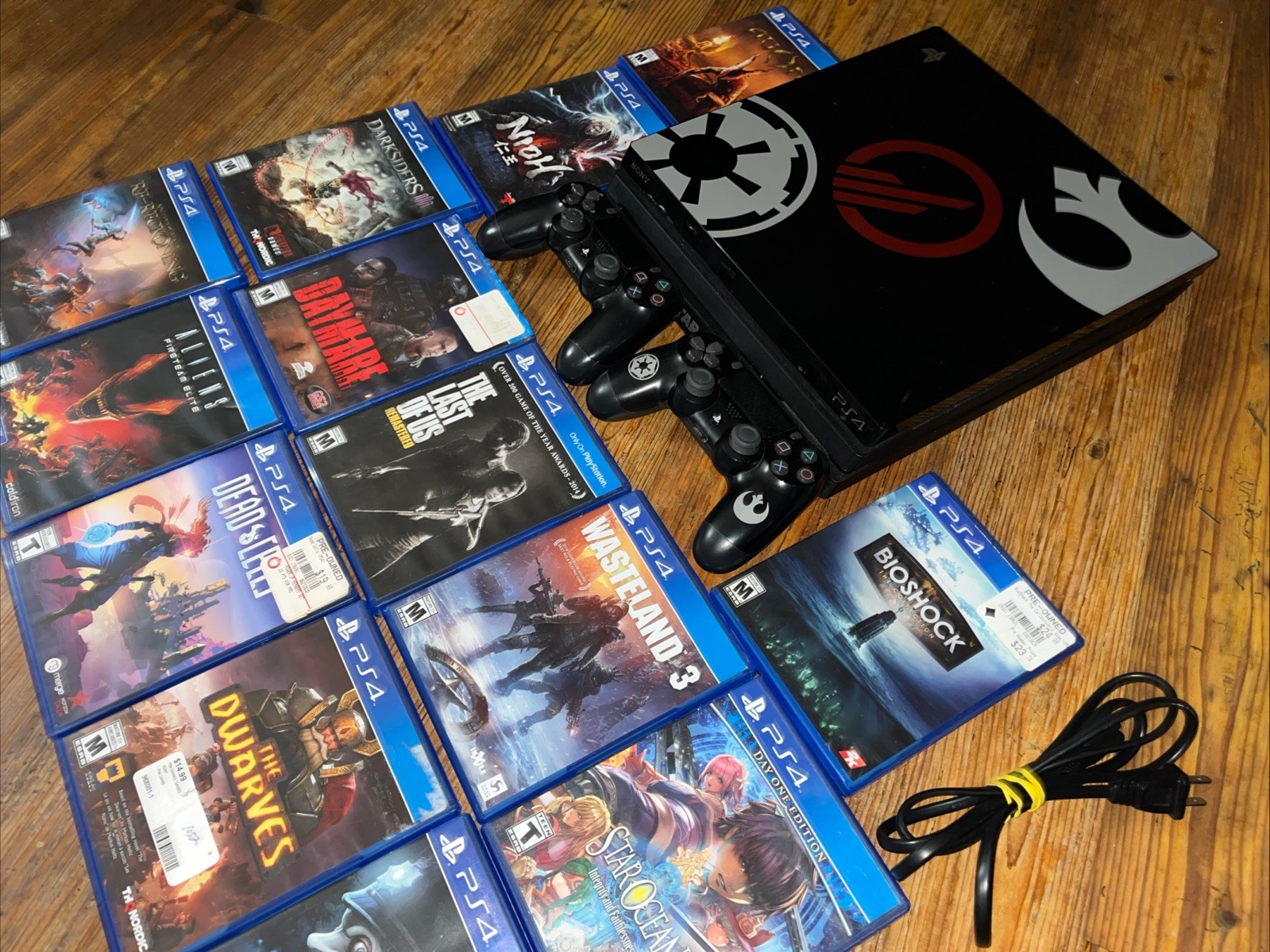 Star Wars Edition PS4 Pro 1TB Console Bundle – 13 Games & Controllers