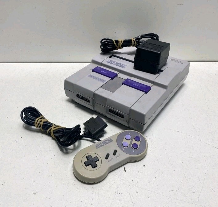 Nintendo SNES SNS-001 Gray Console Works Excellent With 1 Controller And Cords