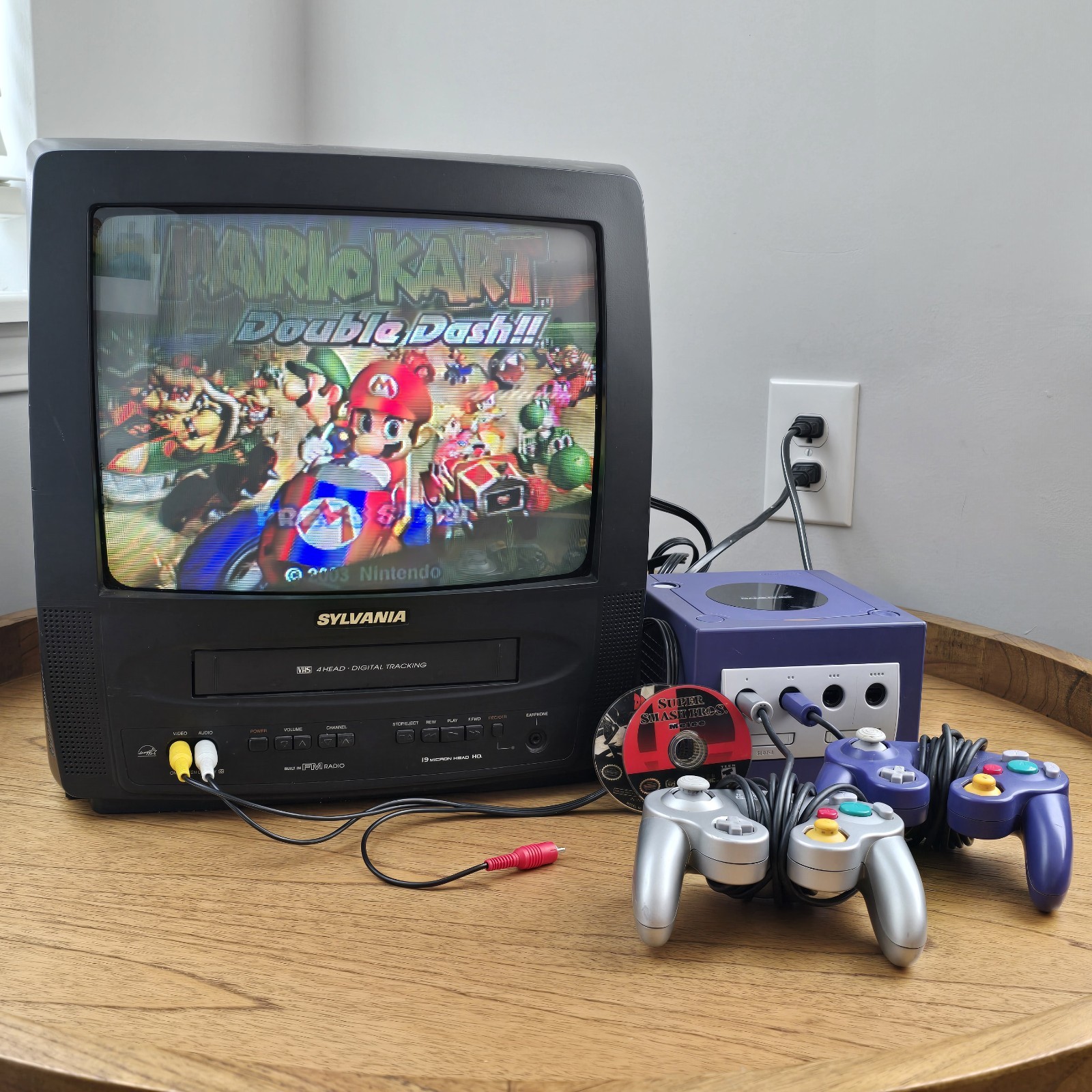 Nintendo GameCube Console Bundle Lot Games Controllers Indigo Double Dash Smash
