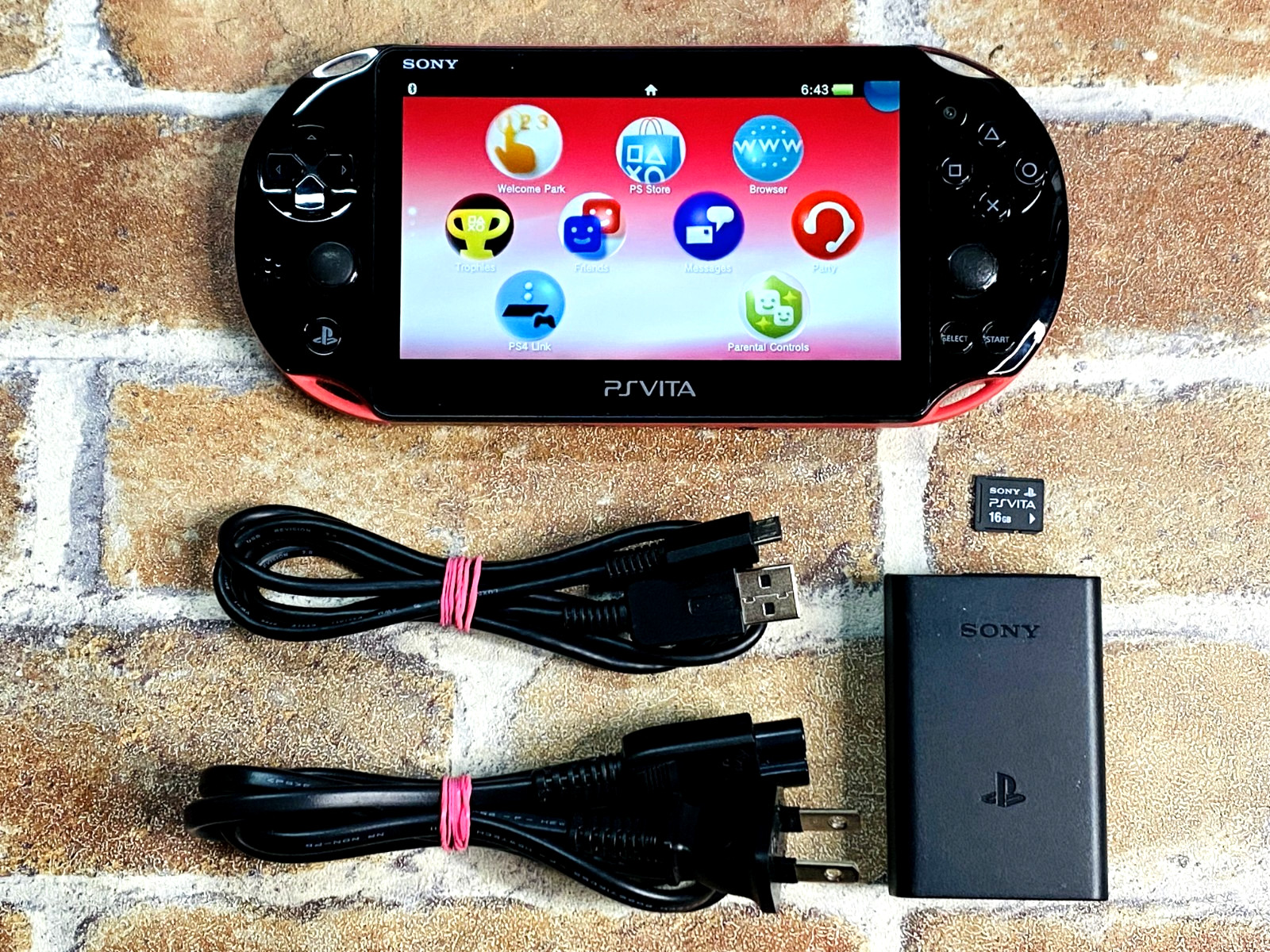 PS Vita Pink Black PCH 2000 SONY PlayStation Japan Tested 16GB Charger EX DDP