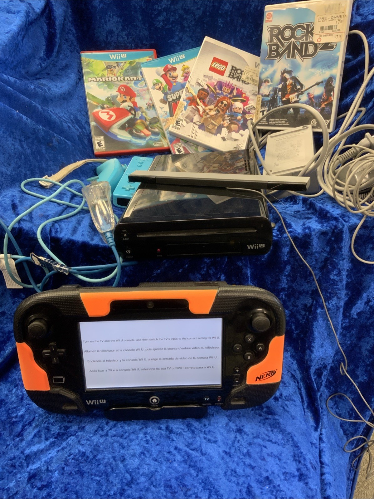 Nintendo Wii U Gaming System 32GB Console + Gamepad Complete Bundle Matte BLACK