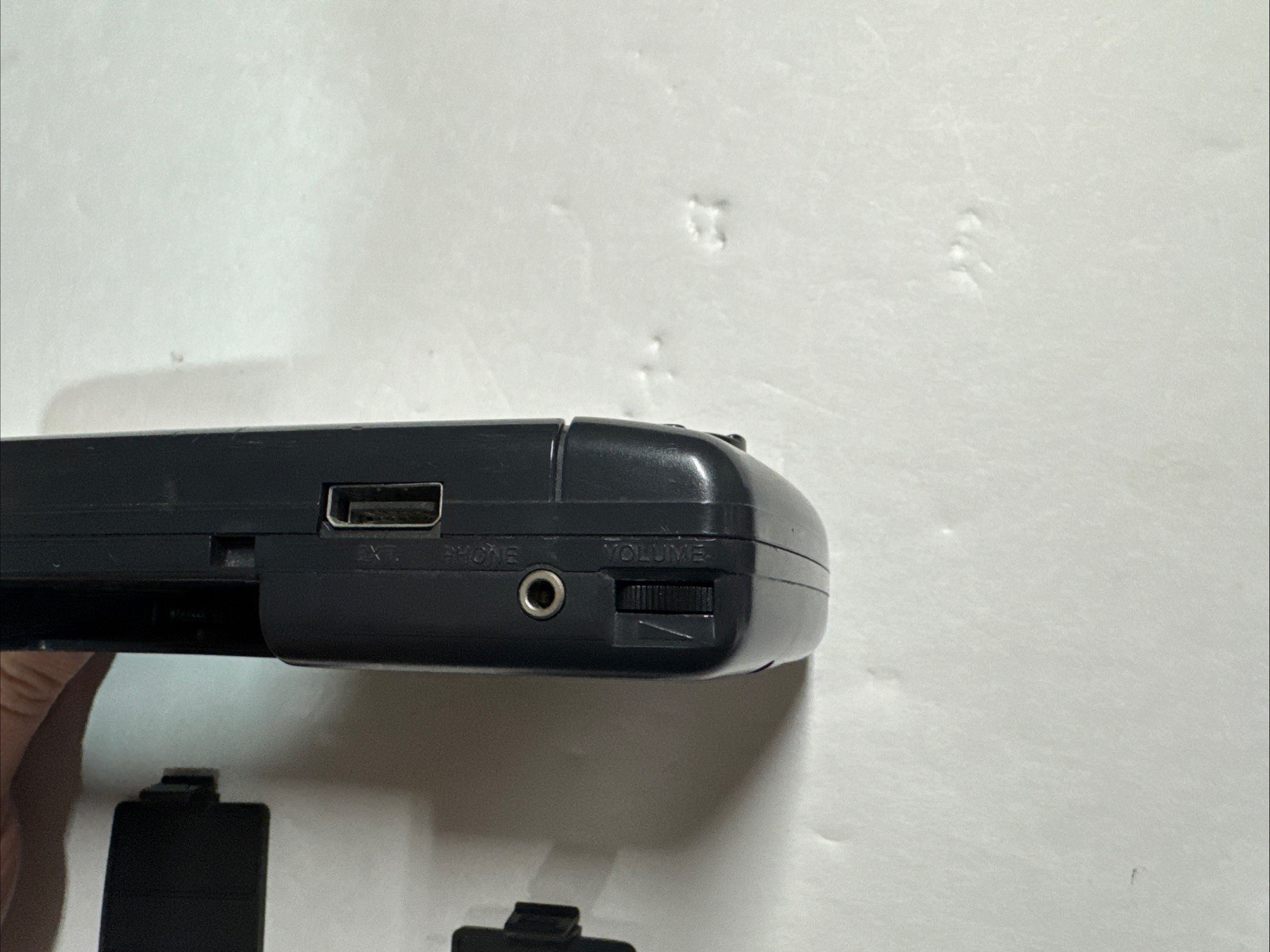 SEGA Game Gear Handheld System – Black – With Power Adapter – For Parts Only