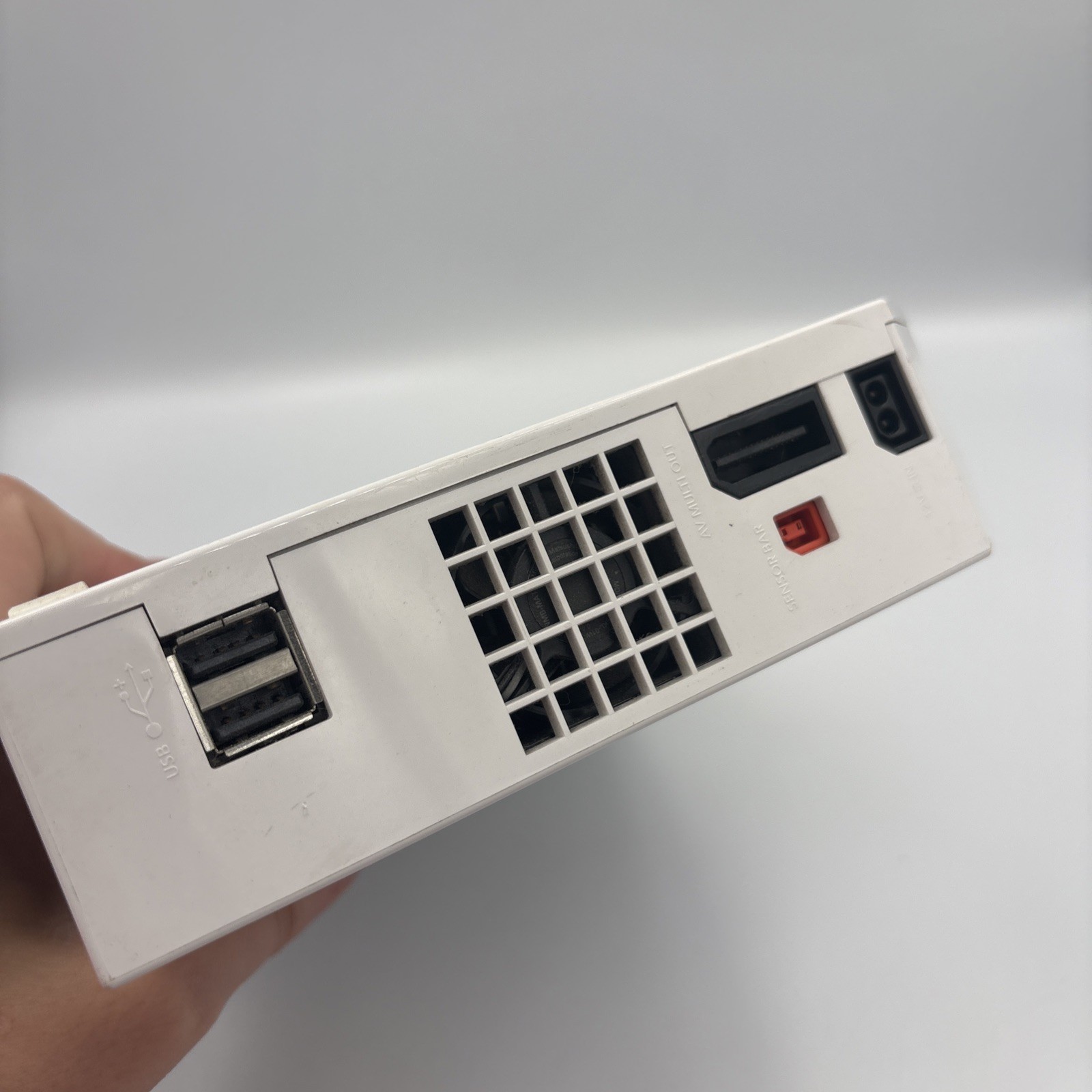 Nintendo Wii RVL-001 Console – White *missing flap