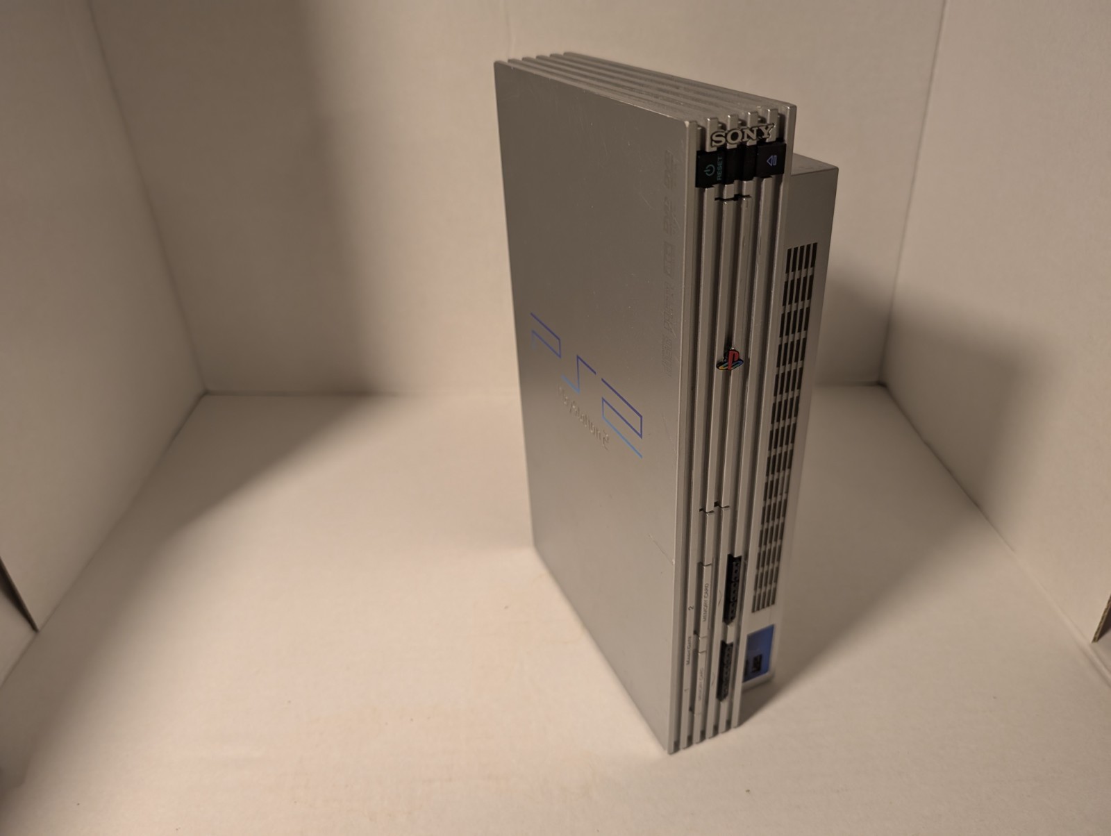 Sony PlayStation 2 – Fat model, Silver, PAL (220V) – Console Only