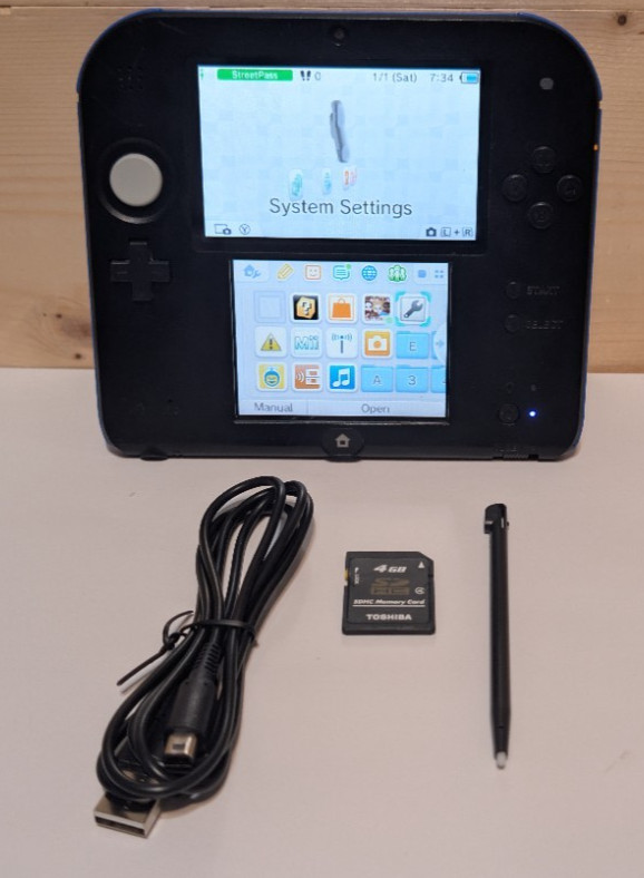 Nintendo 2DS Blue/Black US Version W/Cable *Tested*