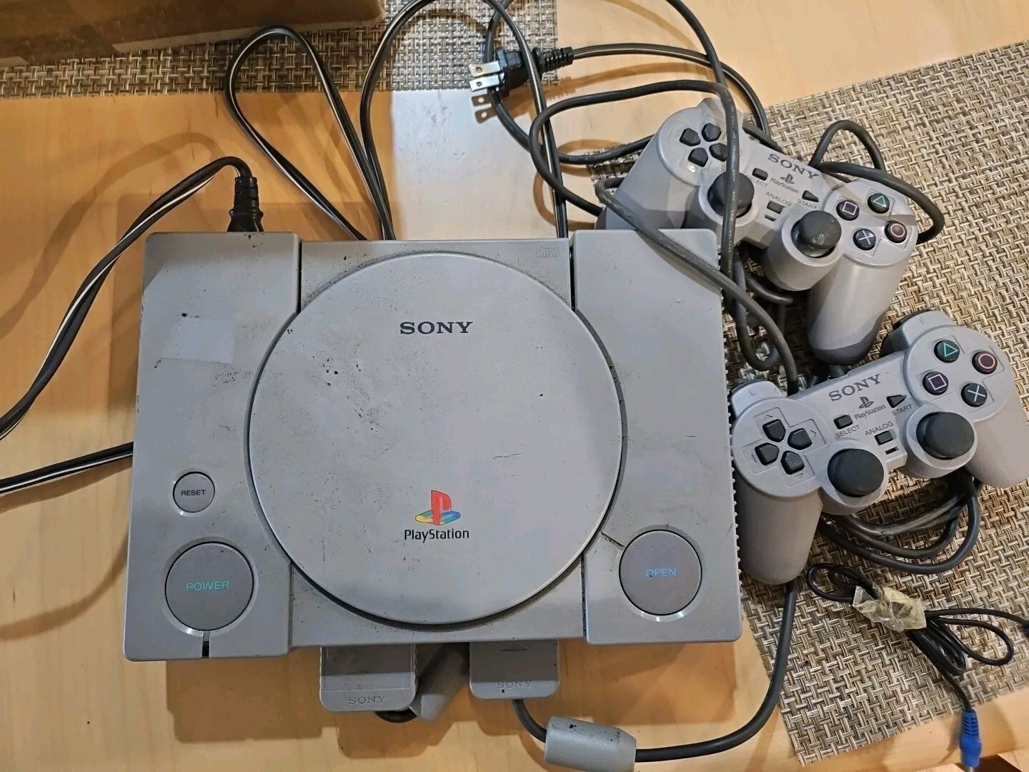 Sony PlayStation 1 Video Game Console Plus 2 Remotes & Memory Card Vintage 80’s