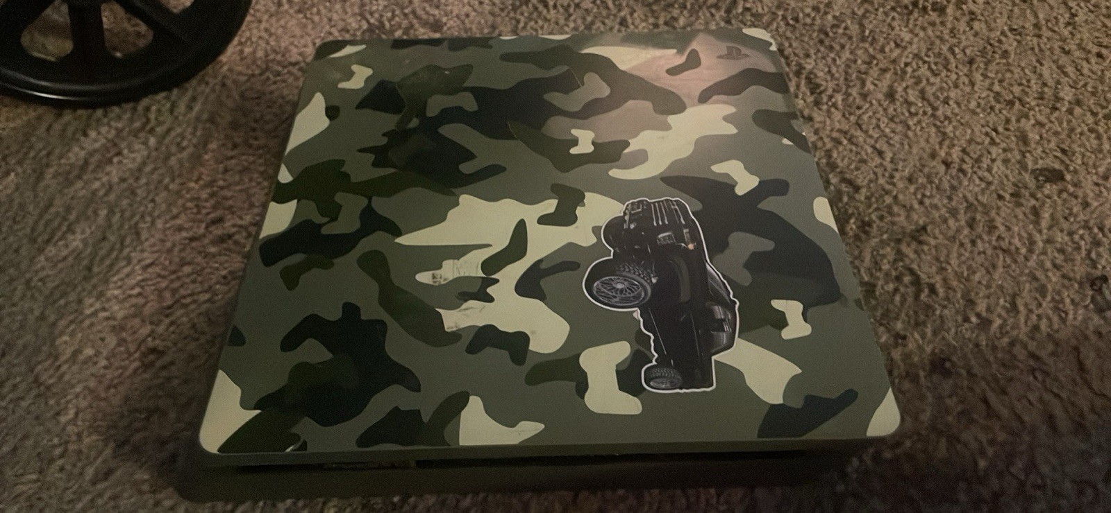Sony PlayStation 4 Slim Call of Duty: WWII Limited Edition 1TB Green Camouflage