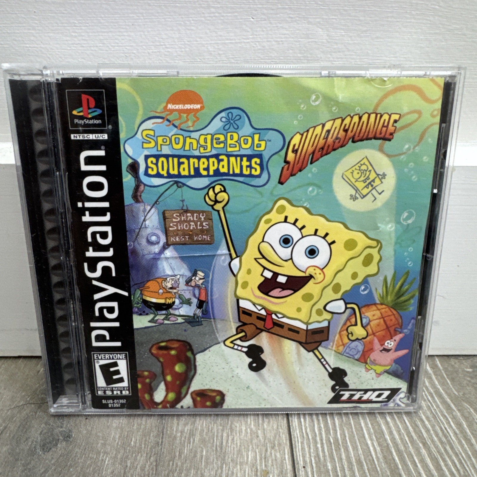 Sony PlayStation 1 Console SCPH-7501 w/ two games TESTED