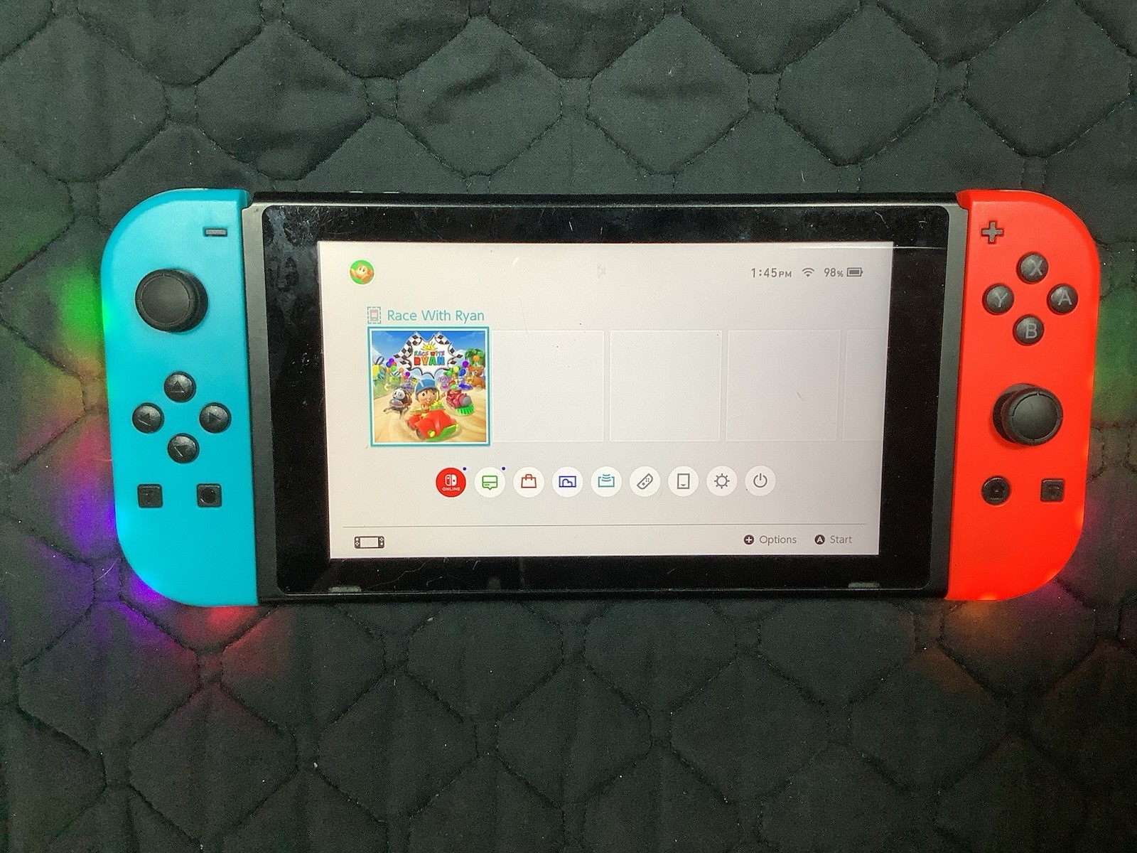 Nintendo Switch (HAC-001) – Handheld Console & Joycons