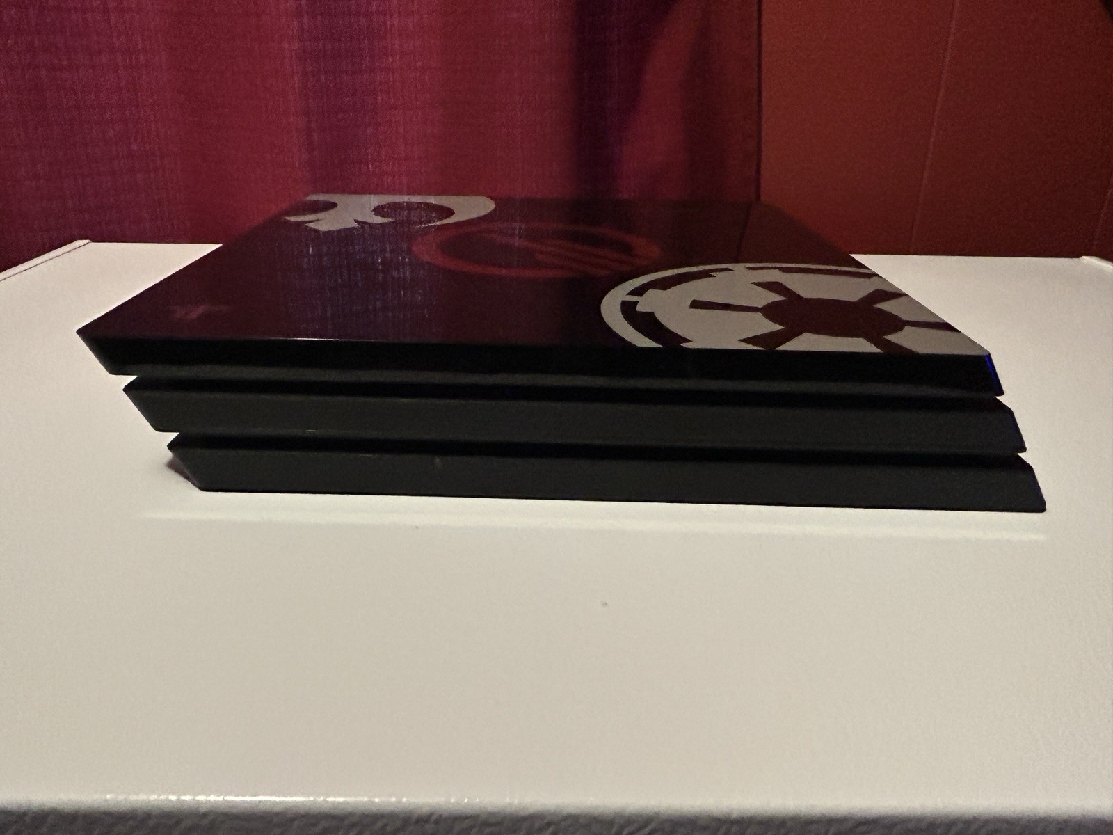 Sony PlayStation 4 Pro Console 1TB Star Wars: Battlefront II & Controller