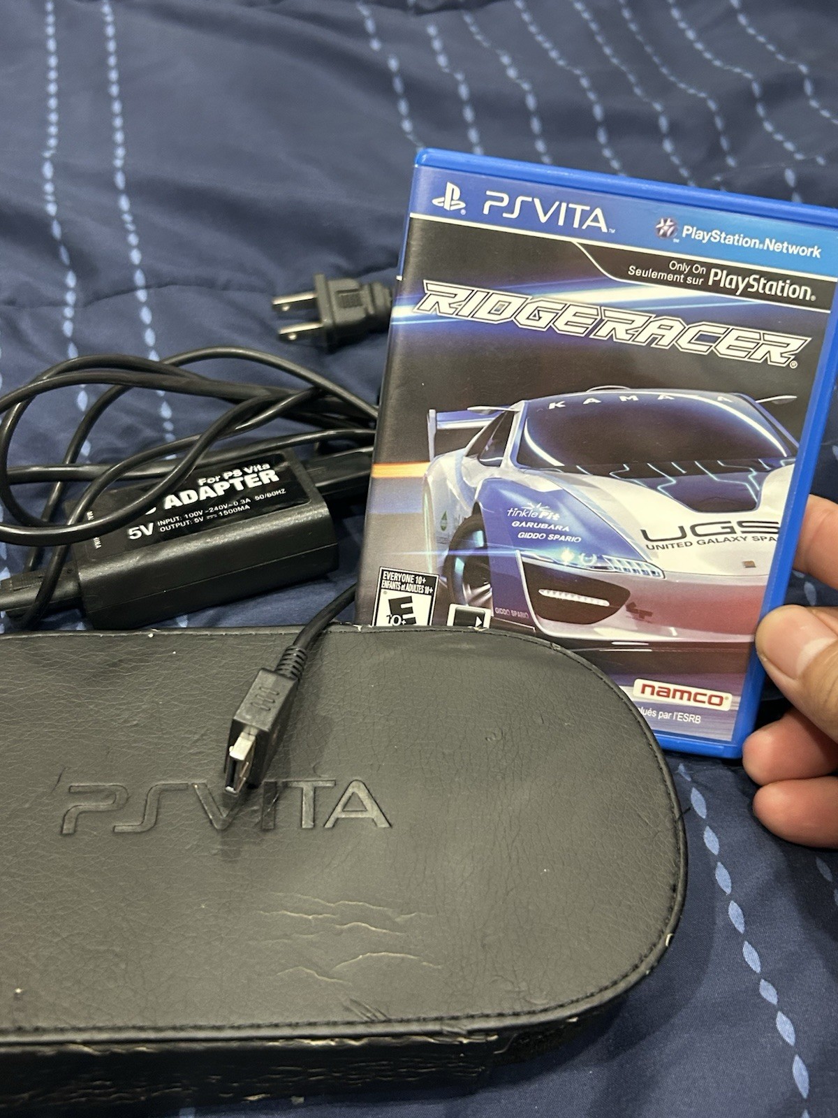 Sony PlayStation Vita PCH-1001 Black With Game And Charger Used.