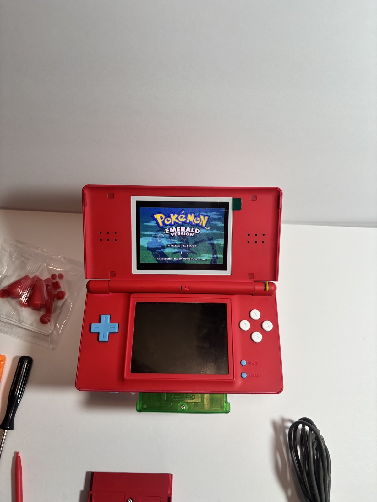 Nintendo DS Lite Pokedex With Charger and emerald