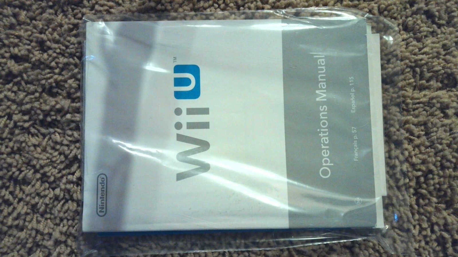 Wii U Wind Waker edition with Wii U pro controller Wii motes 4 games new manual