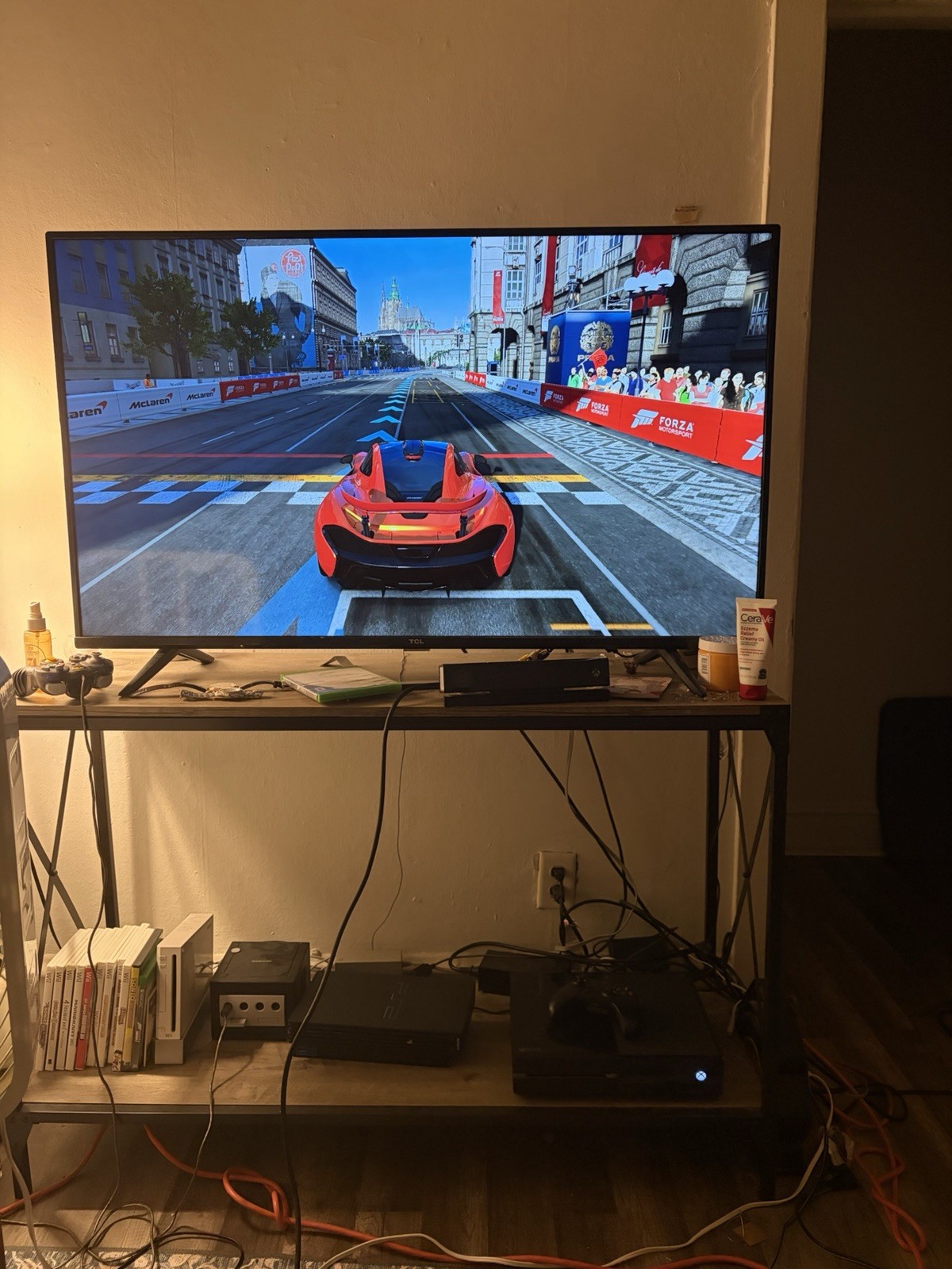 Microsoft Xbox One Kinect Bundle 500GB Black Console (7UV-00239)
