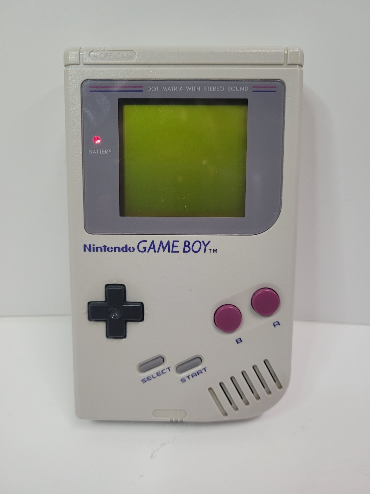 Ninendo Game Boy system – with game, manuals, link cable ( B331 )