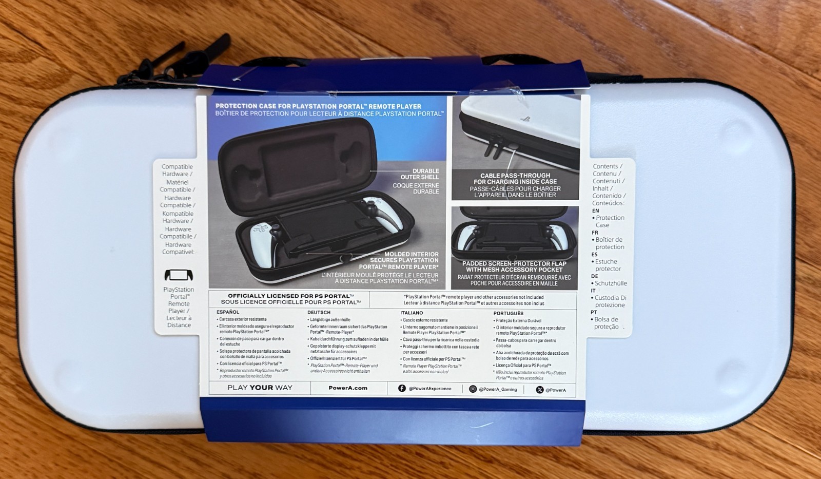 PlayStation Portal Bundle – Remote Player + Charging Station + Protection Case