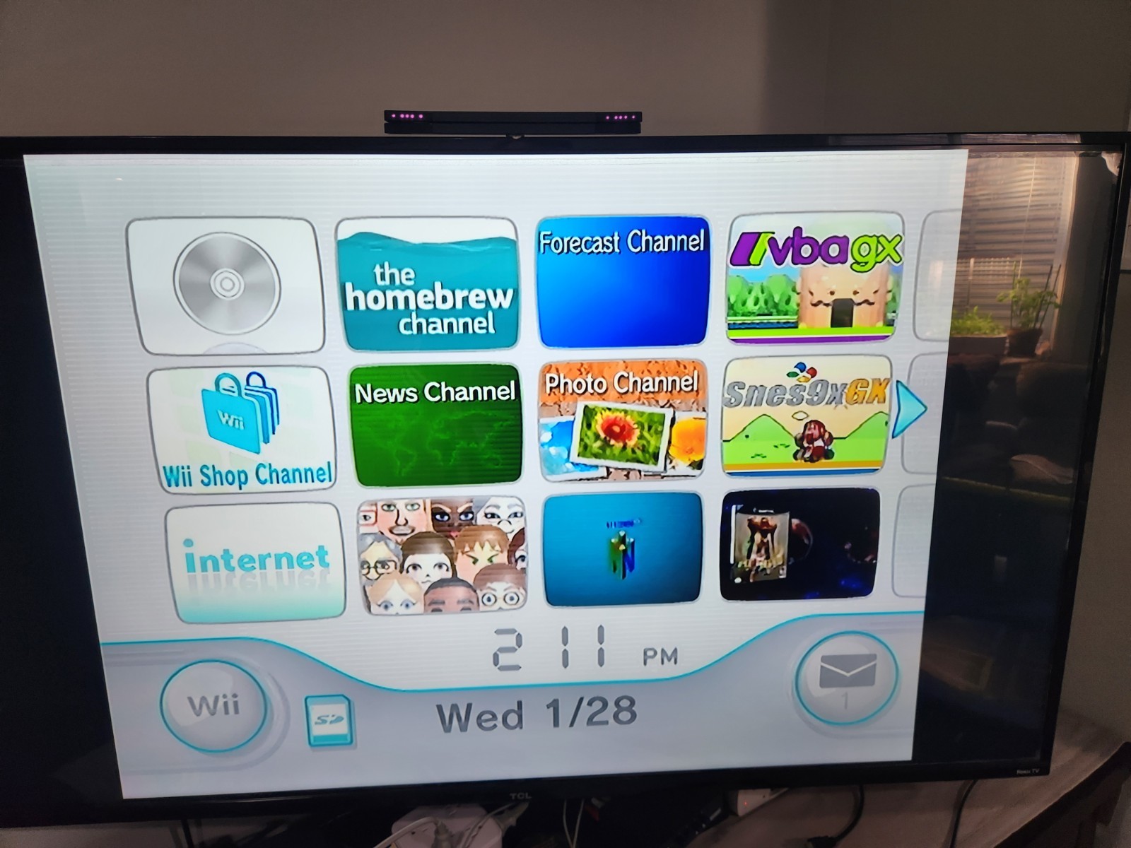 Unlocked Nintendo Wii Game Console Bundle w/ Cables, Sensor Bar, Wiimote,