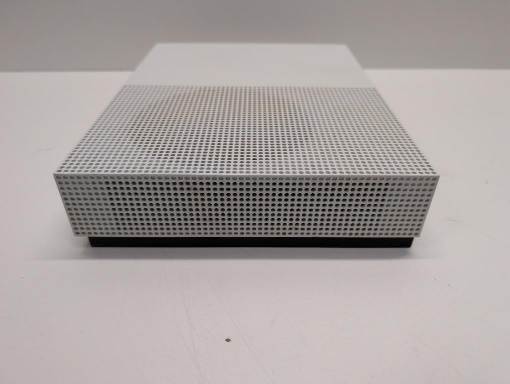 Microsoft Xbox One S 500gb Tested (P03066770)
