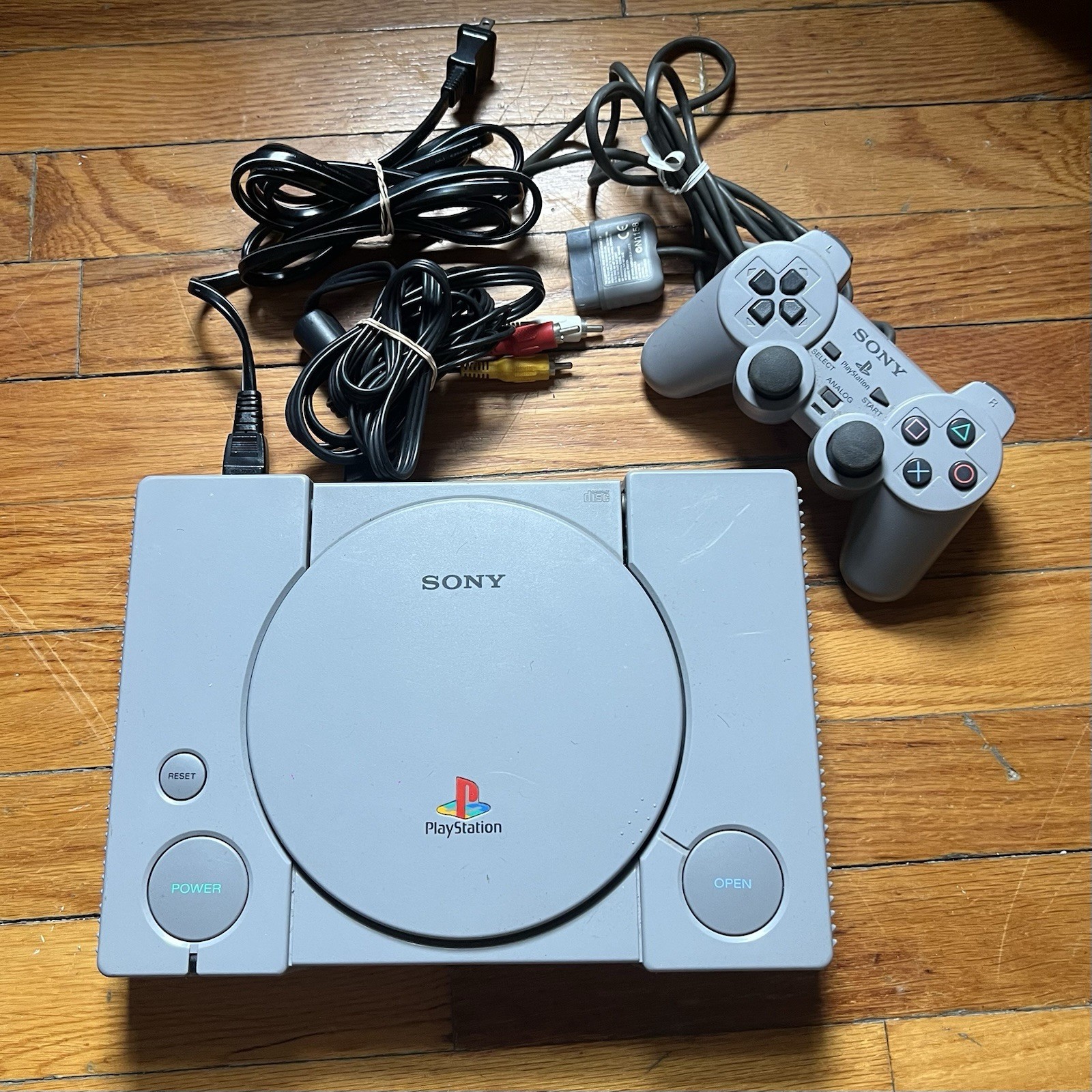 Sony Playstation 1 Complete System PS1 Console SCPH-9001 Dual Analog Controller