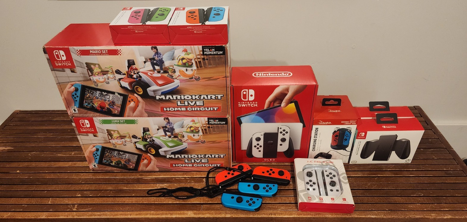 Nintendo Switch OLED Console Mario Kart Live Home Circuit Bundle HDMI USB-C