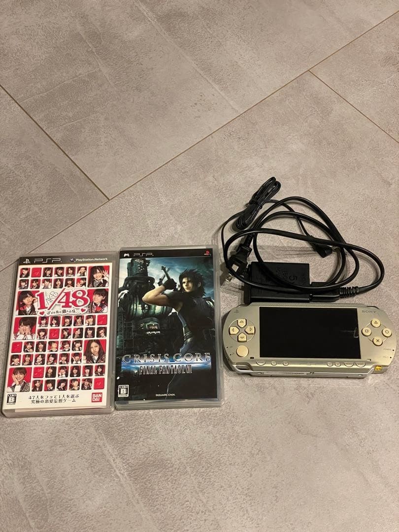 Sony PSP1000 Console Silver w/Crisis Core Final Fantasy VII USED Japan Free Ship