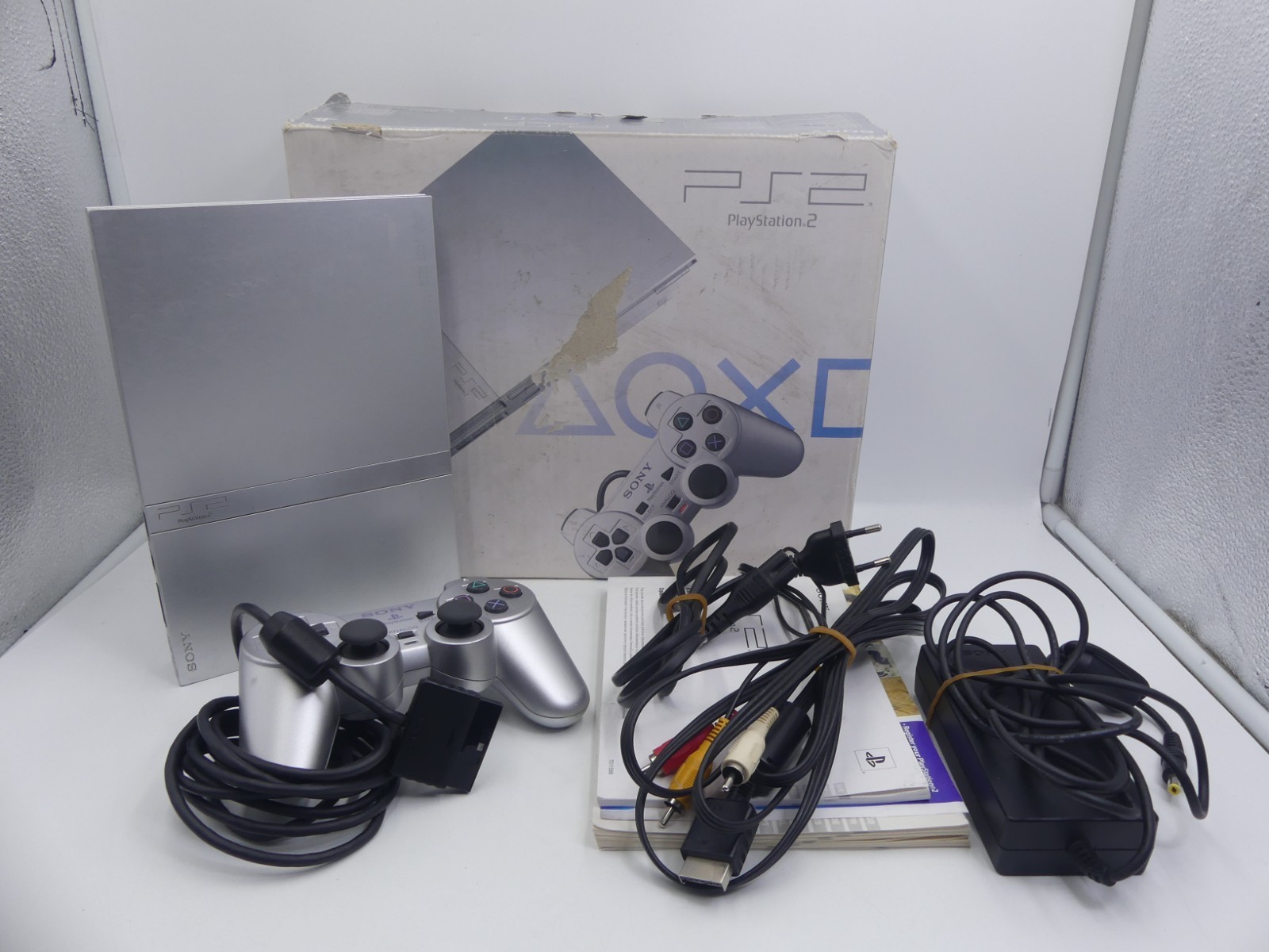 Sony PlayStation 2 – Slim Silver Console w/DualShock 2 Controller Vintage – PAL