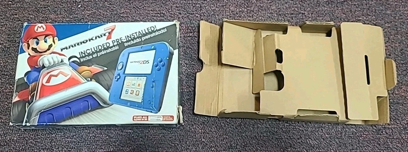 Nintendo 2DS Mario Kart 7 Edition Electric Blue *Box Only*