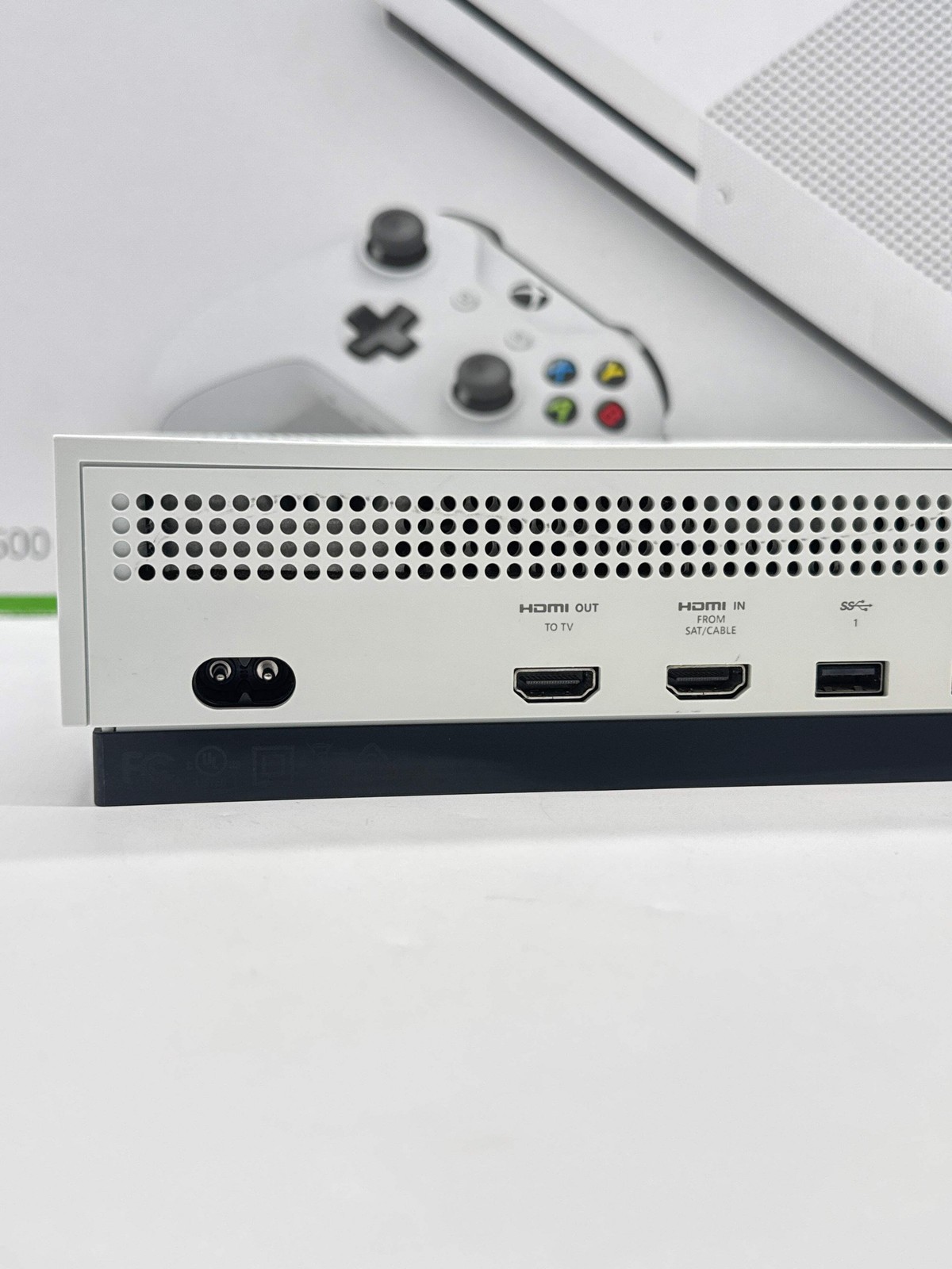 Microsoft Xbox One S 500GB Console 1681 Controller Cables Bundle