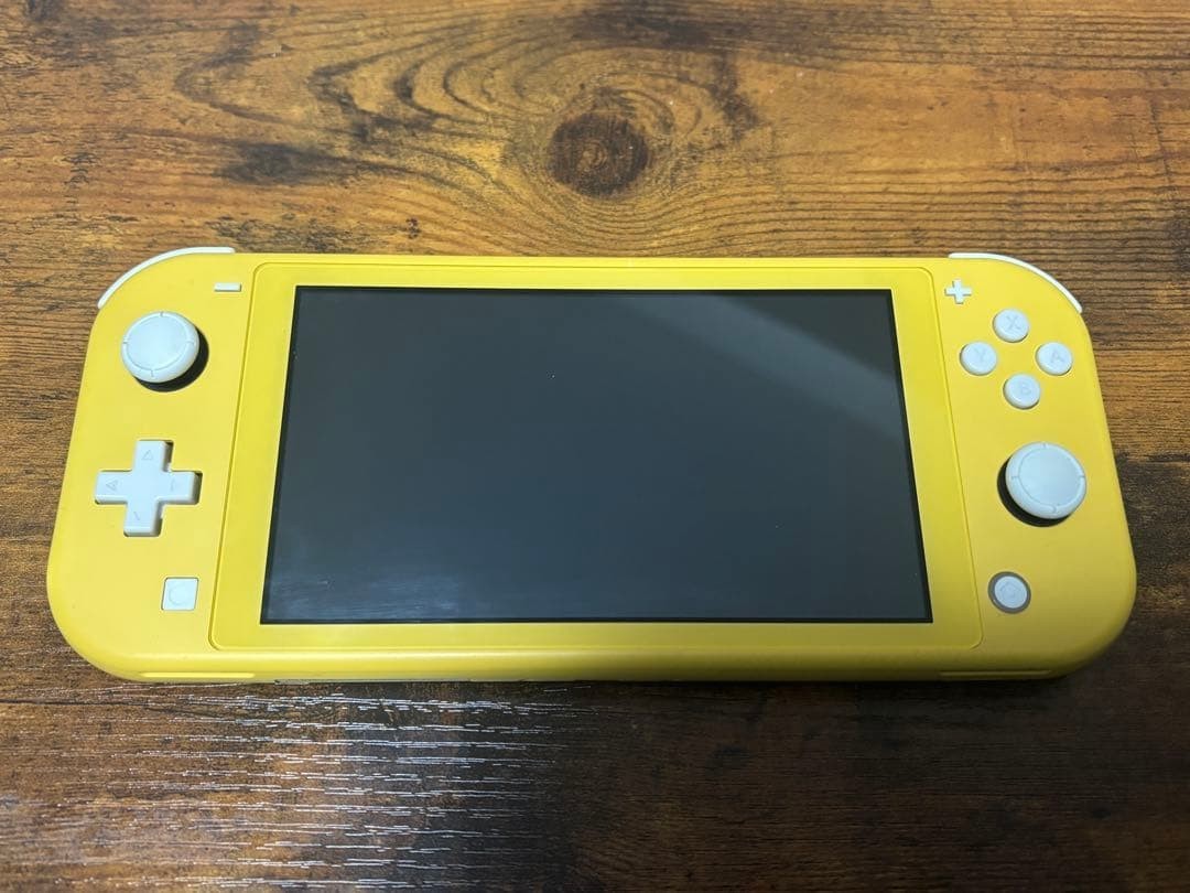 Nintendo Switch Lite Yellow