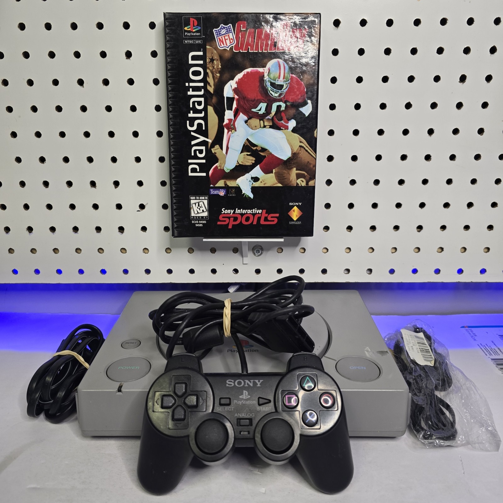 Sony PlayStation 1 Original PS1 SCPH-7501 Tested Cables PS2 Controller Gameday!!