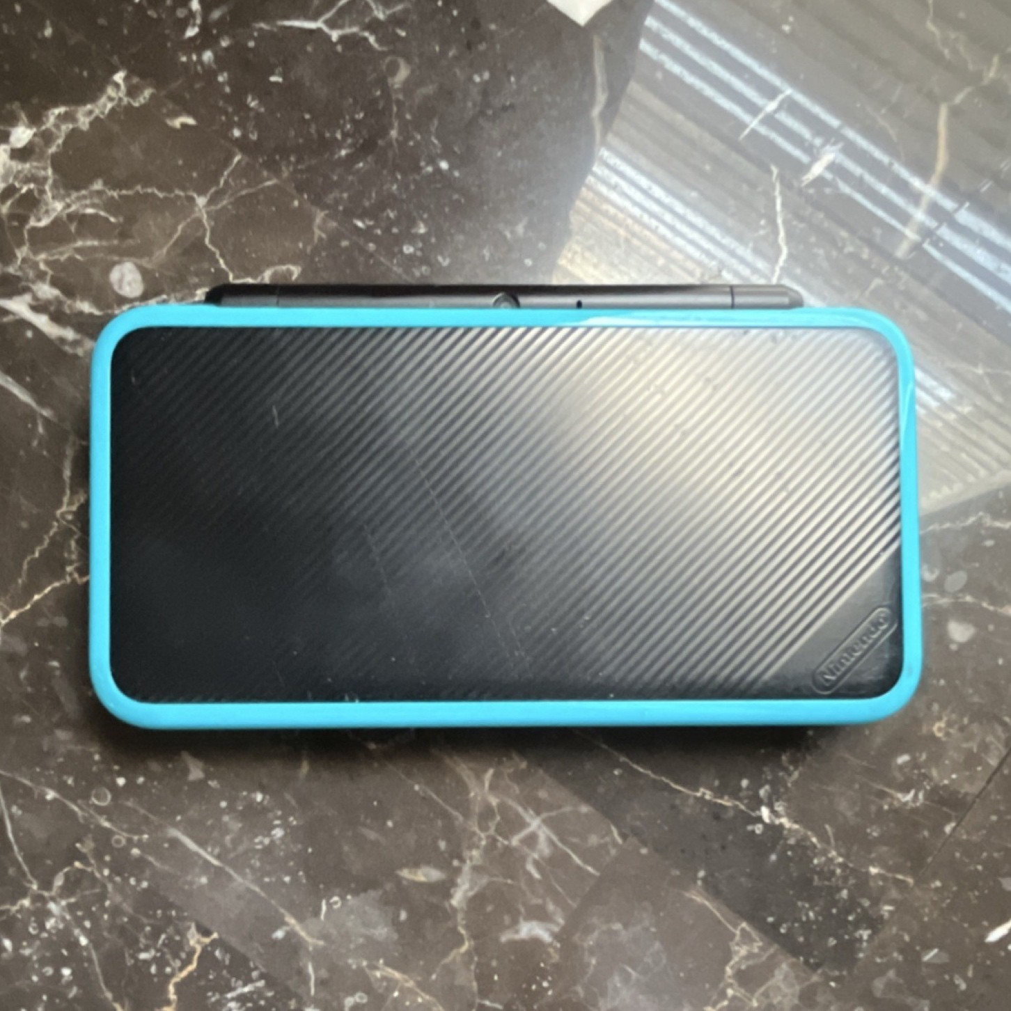 Nintendo New 2DS XL Black Blue Handheld Console Wi-Fi Internet Browsing