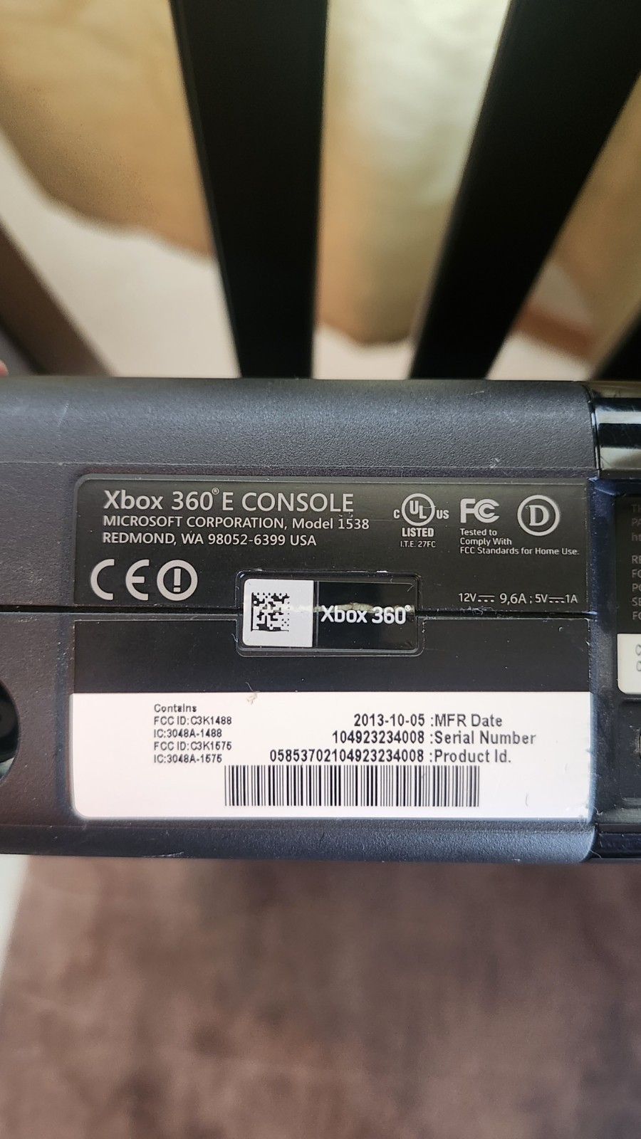 Microsoft XBox 360 E System BLACK Video Game Console (Tested & working)