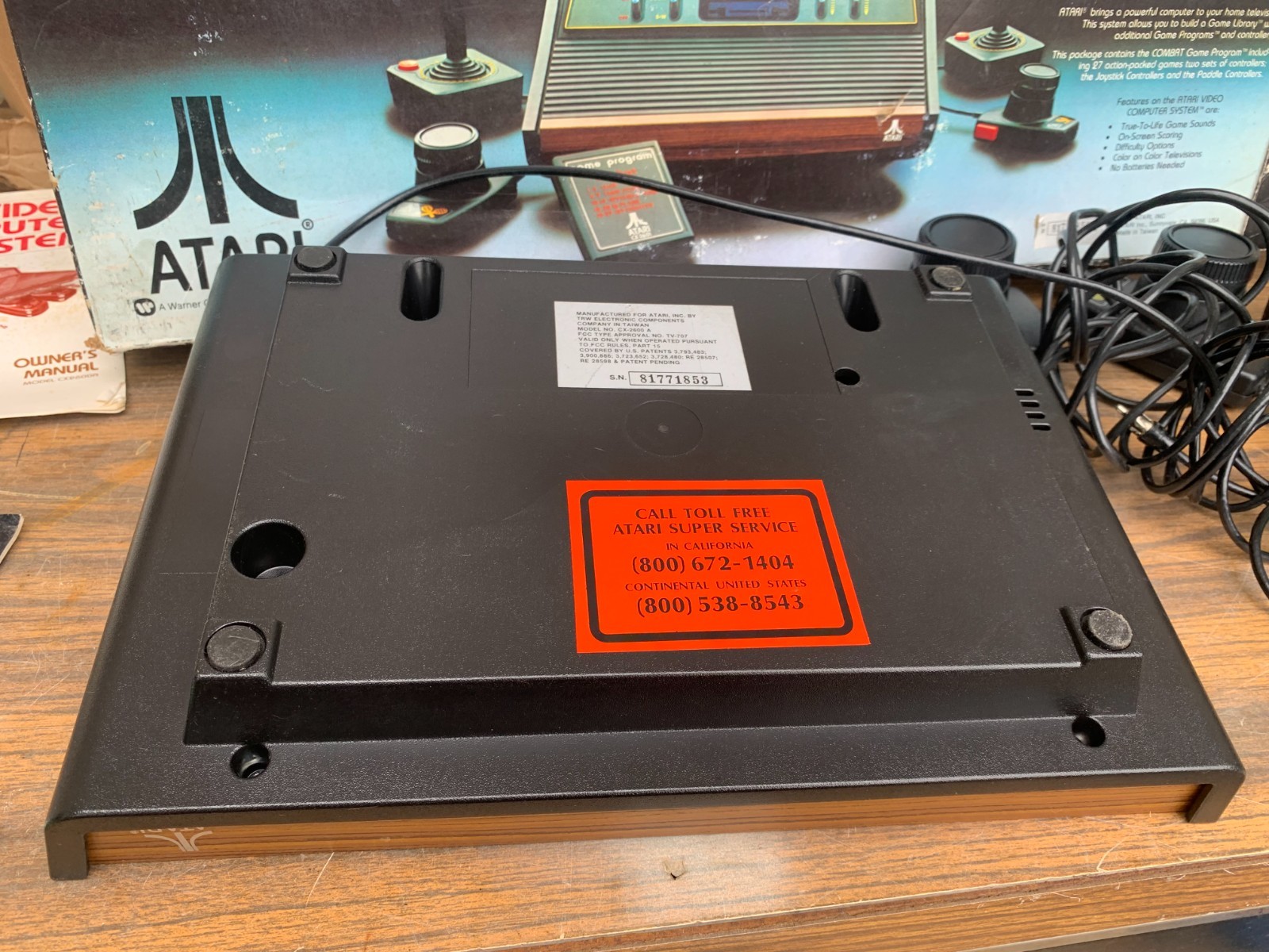 Atari CX-2600A Video Computer System Game Console W/ 2 Controllers Paddles & Box