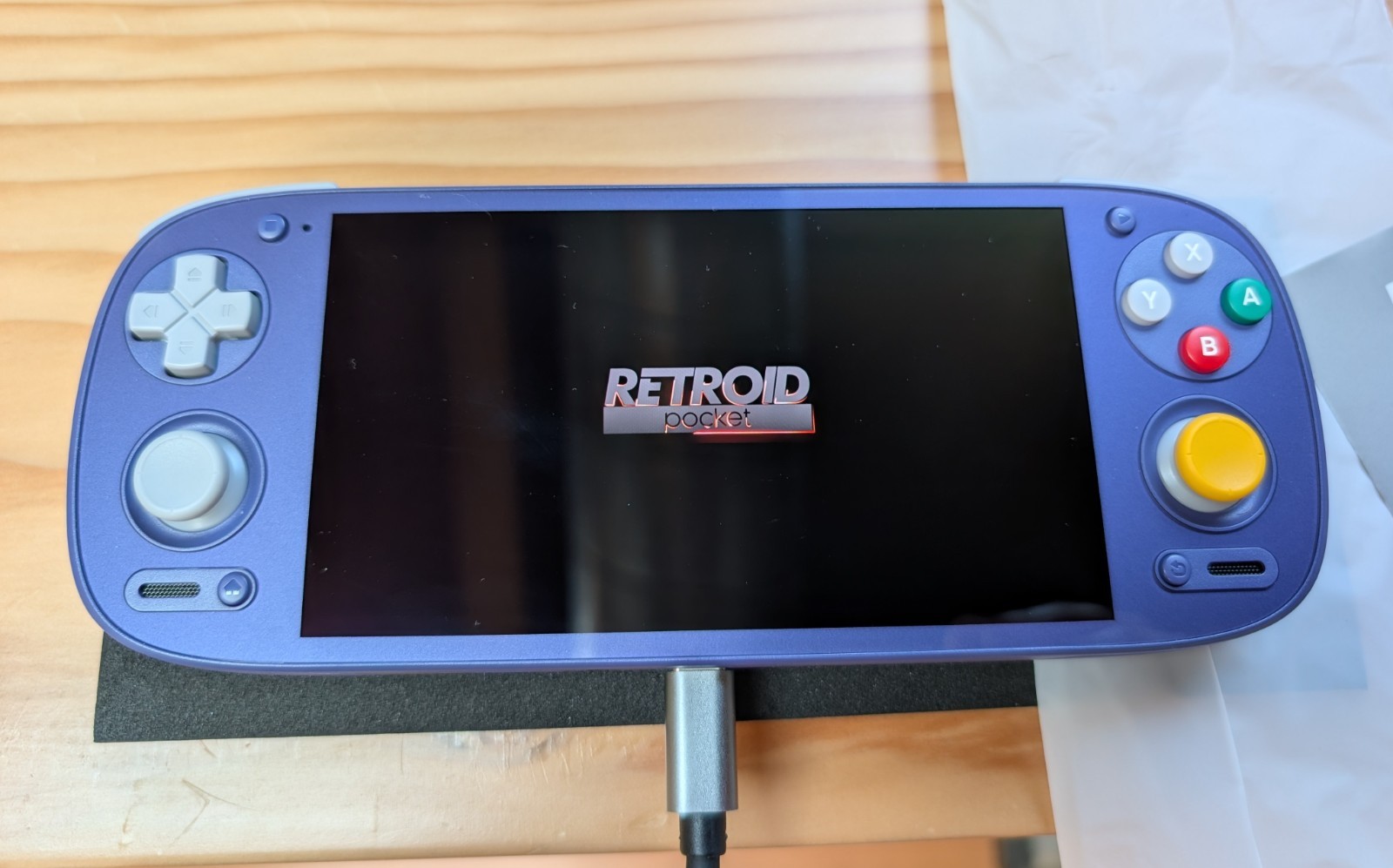 Retroid Pocket G2 Handheld Gaming Console GameCube Colorway